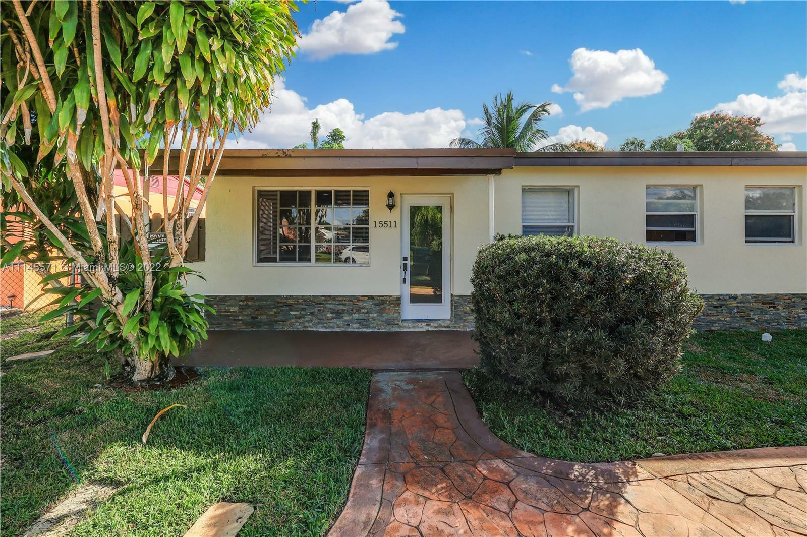 Property Photo:  15511 NE 15th Ave  FL 33162 