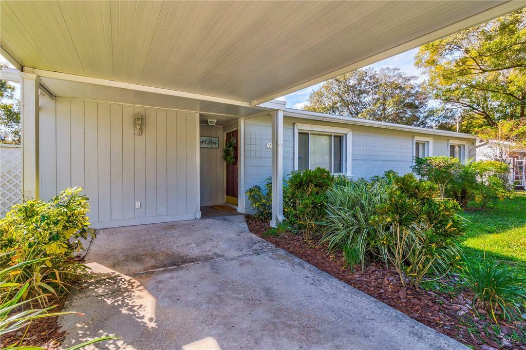 Property Photo:  2316 Carroll Grove Drive  FL 33612 