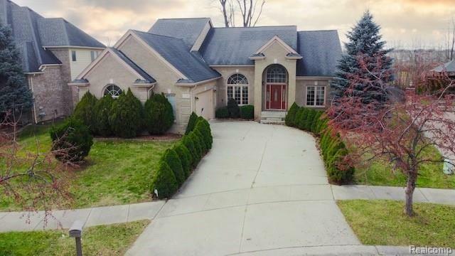 Property Photo: 52169 Loon Court MI 48315 6946