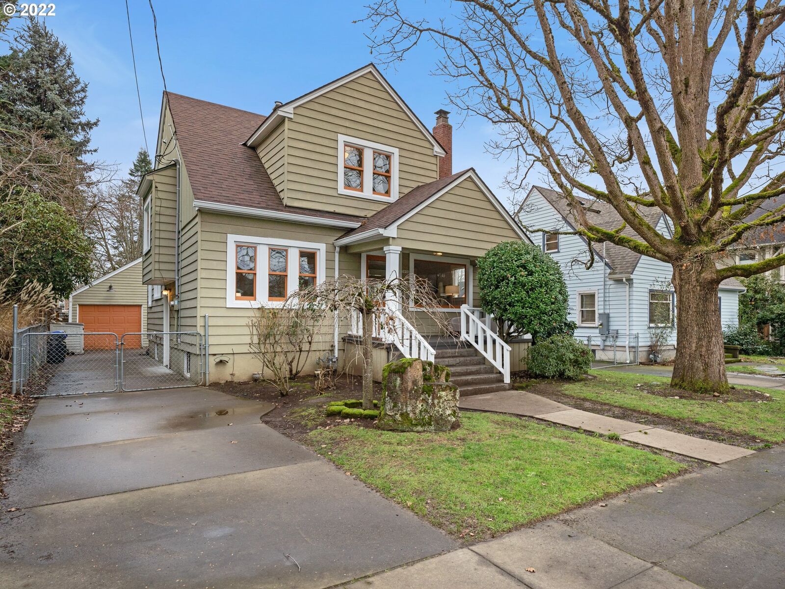 Property Photo:  3956 N Longview Ave  OR 97227 