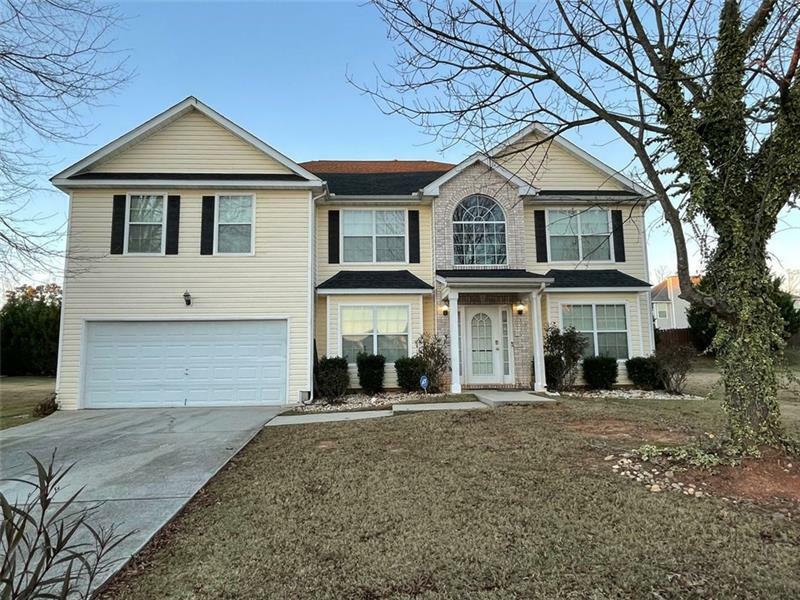 Property Photo: 270 Hillside Oak Lane GA 30016
