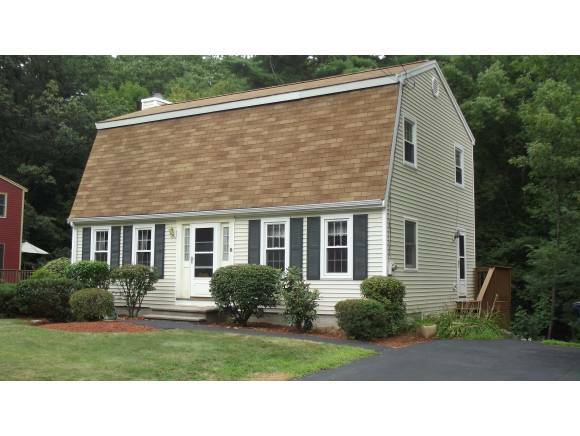 Property Photo: 8 Brinton Dr NH 03064