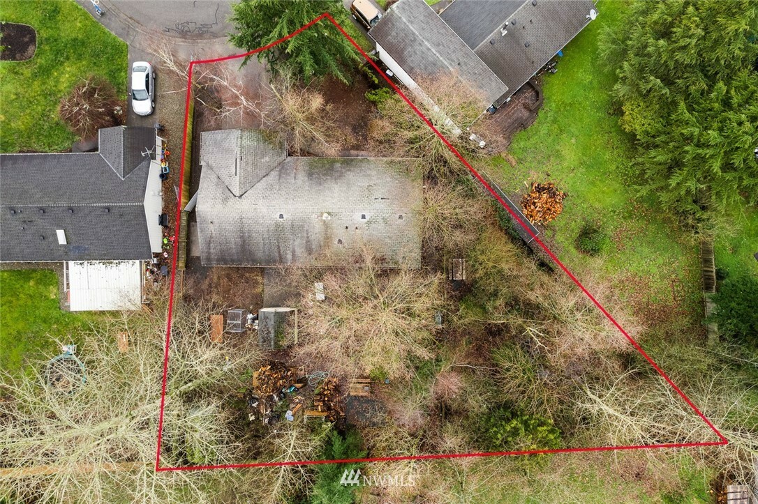 Property Photo:  8813 9th Place W  WA 98204 