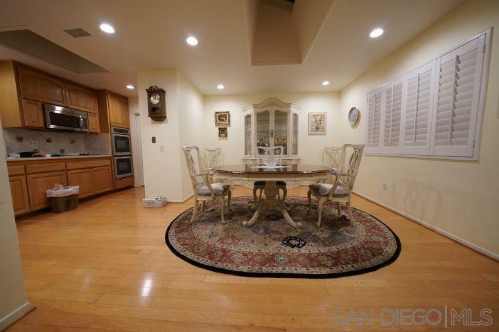 Property Photo:  3212 Mercer Ln  CA 92122 