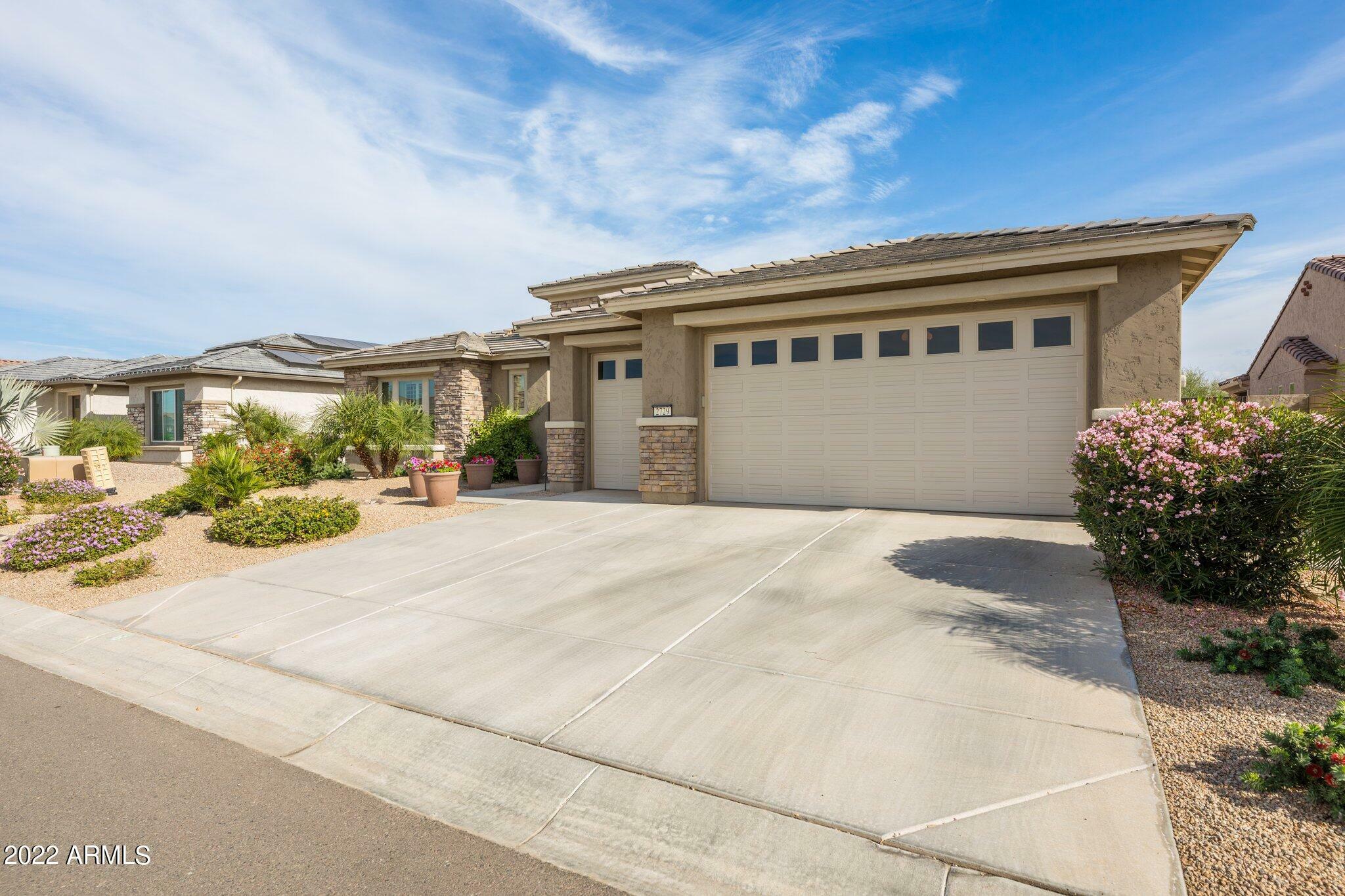 Property Photo:  2729 N 166th Drive  AZ 85395 