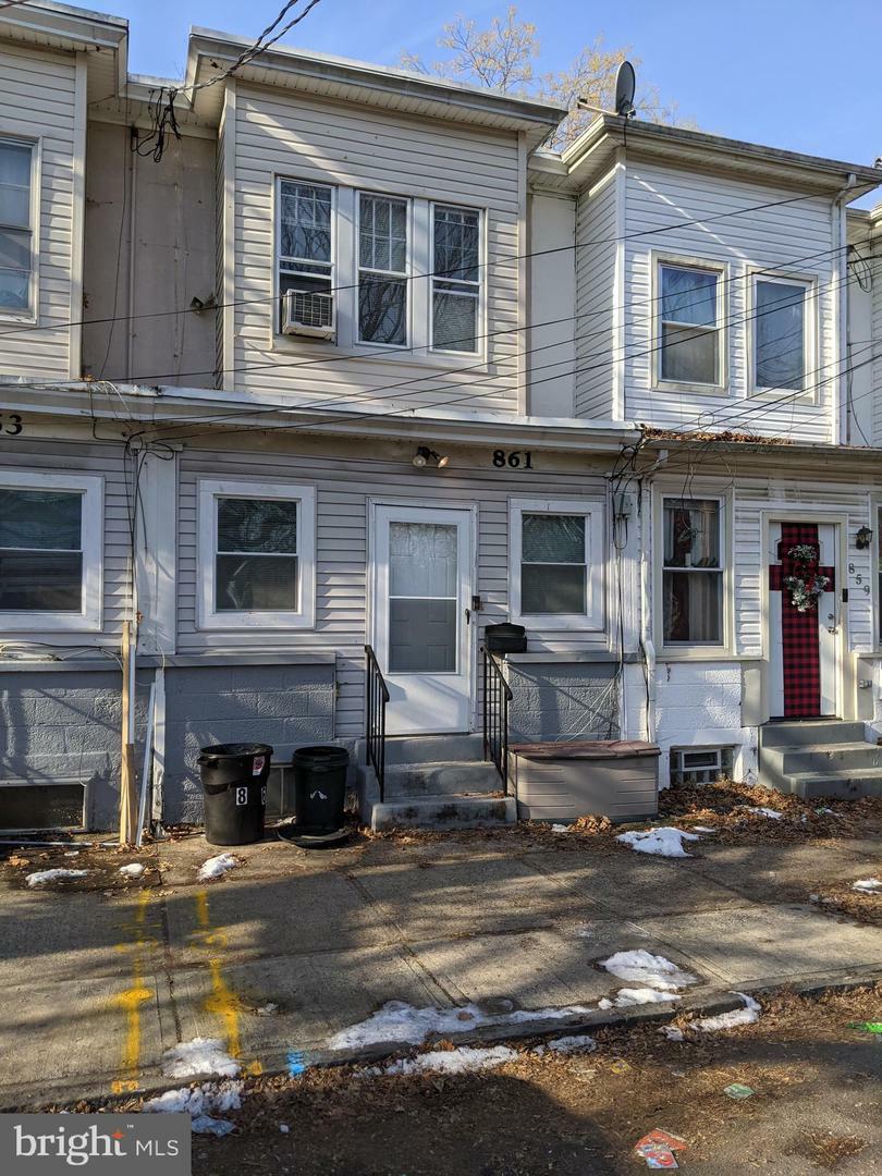 Property Photo:  861 Centre Street  NJ 08611 