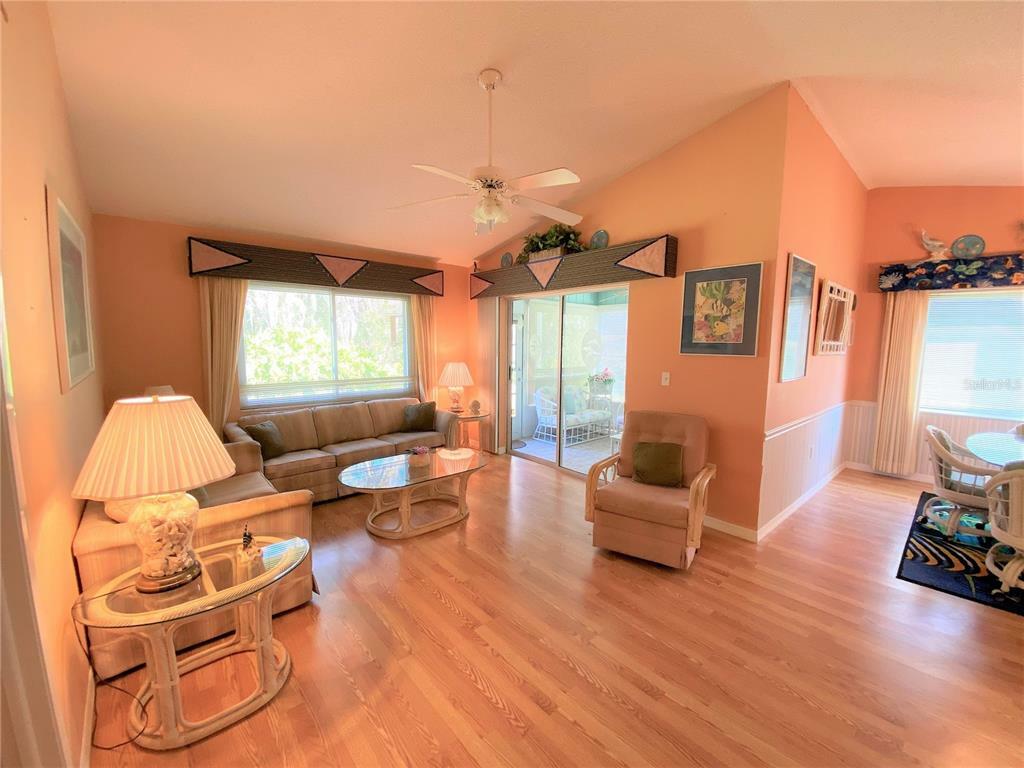 Property Photo:  5624 82nd Avenue E 18  FL 34221 