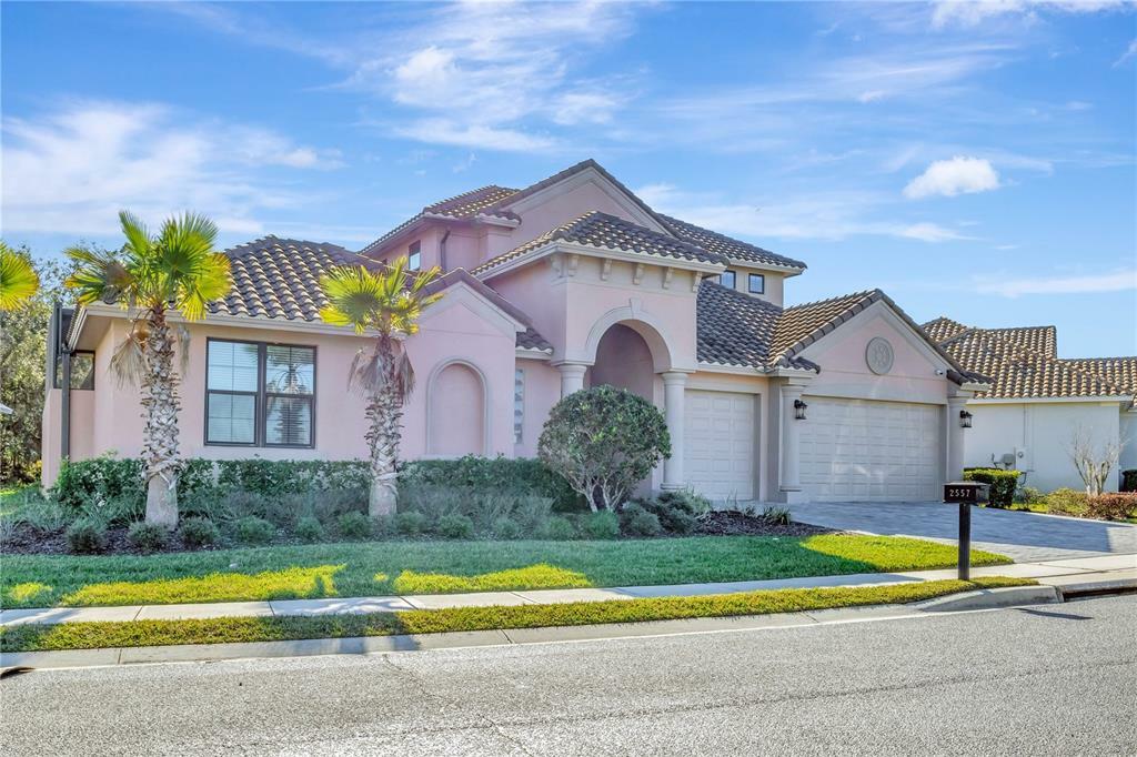 Property Photo:  2557 Heritage Green Avenue  FL 33837 