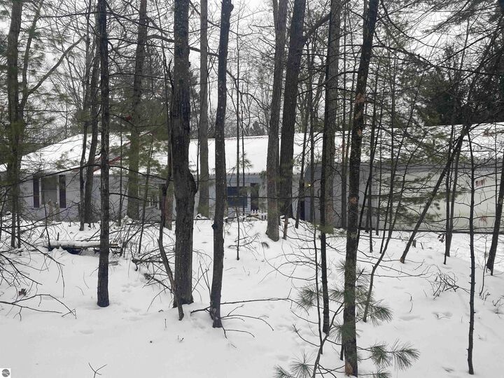 711 Hobbs Highway, S  Traverse City MI 49684 photo