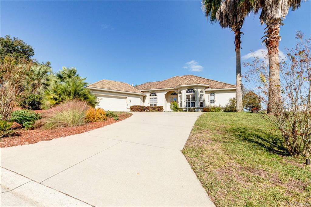 Property Photo:  1804 E Gate Dancer Circle  FL 34453 