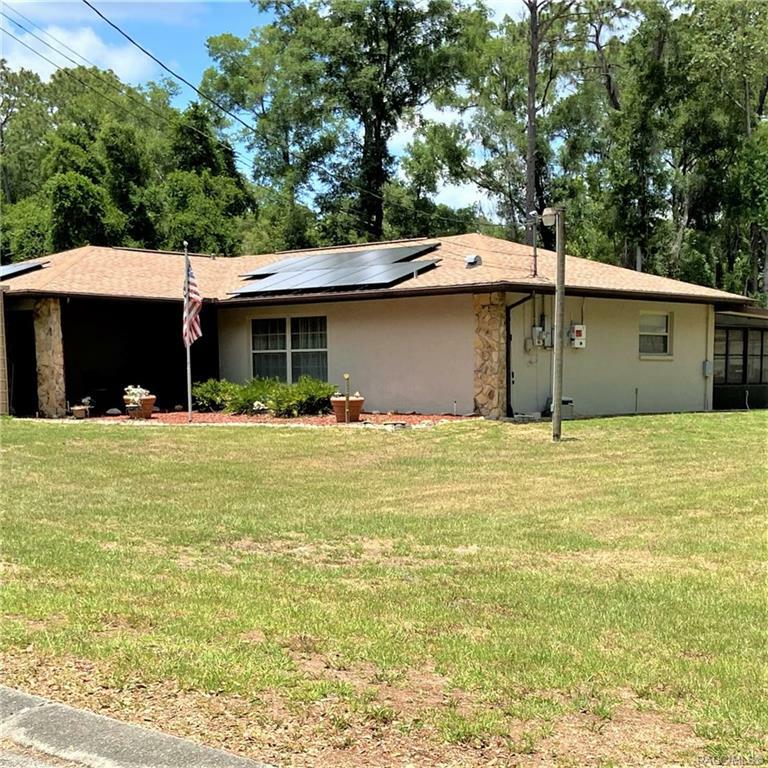 Property Photo:  6015 E Banner Lane  FL 34452 