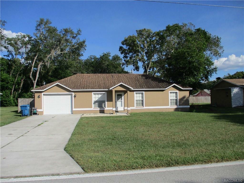 Property Photo:  9117 Horizon Drive  FL 34608 