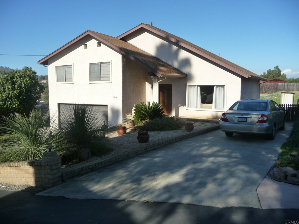 Property Photo:  10406 Loma Rancho Drive  CA 91978 