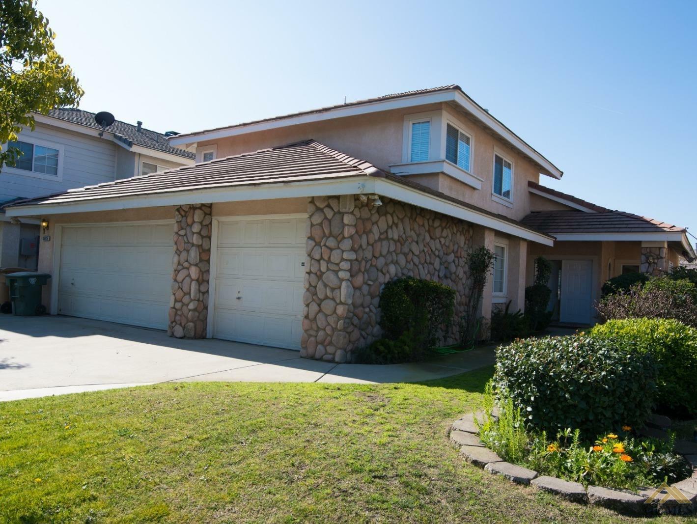 Property Photo:  3805 Leyburn Court  CA 93311 