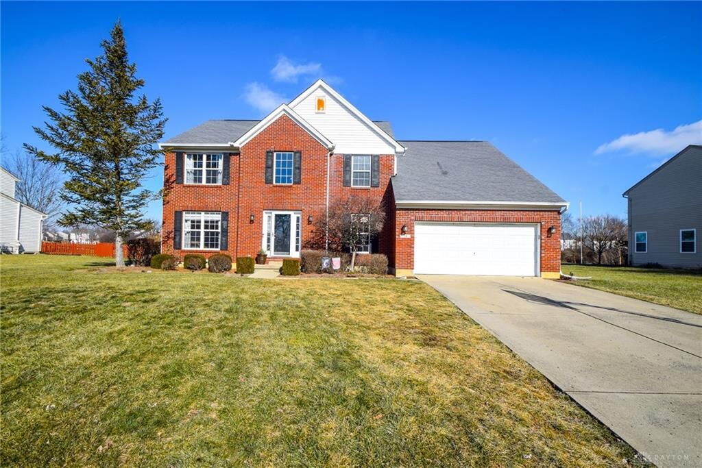 Property Photo: 24 E Waterbury Drive OH 45066