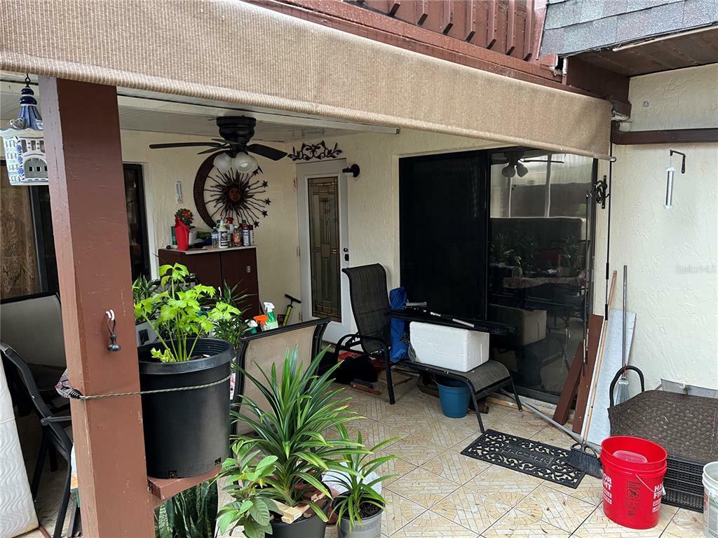 Property Photo: 1928 Cattleya Dr 00 FL 34741