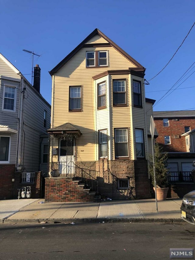 Property Photo:  143-145 Magazine Street  NJ 07105 