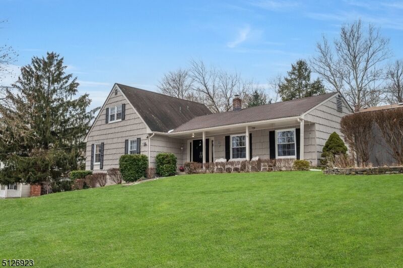 Property Photo:  51 Dorothy Dr  NJ 07960 