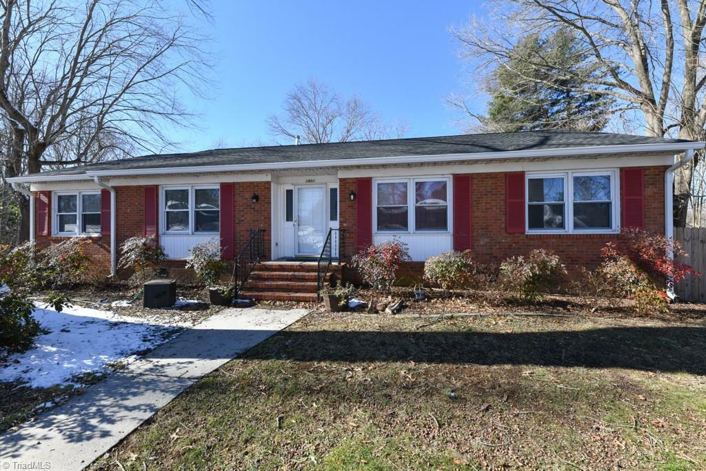 Property Photo:  1801 New Bedford Drive  NC 27410 