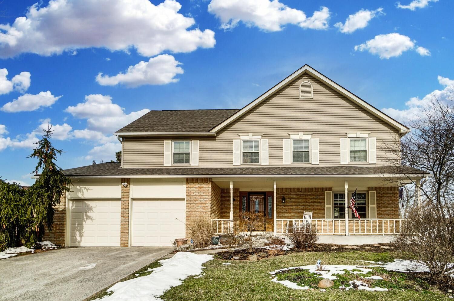 Property Photo:  1516 Buck Trail Lane  OH 43085 