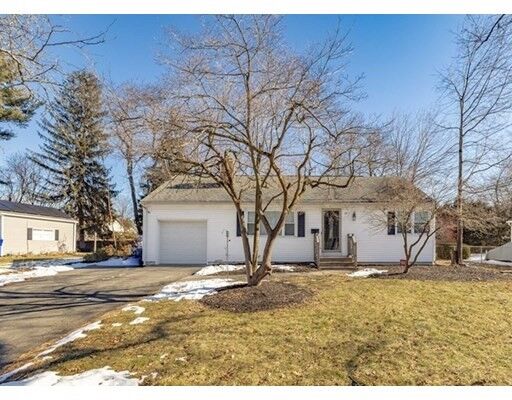 Property Photo: 39 E Allen Ridge Rd MA 01118