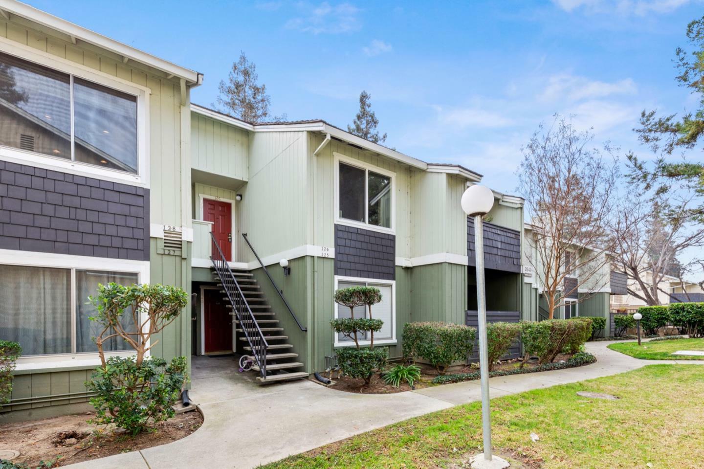 Property Photo: 2643 Gimelli Way 126 CA 95133