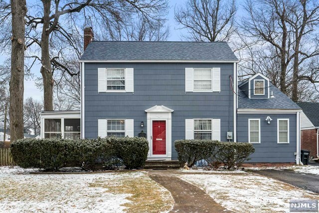 Property Photo:  185 Magnolia Avenue  NJ 07628 