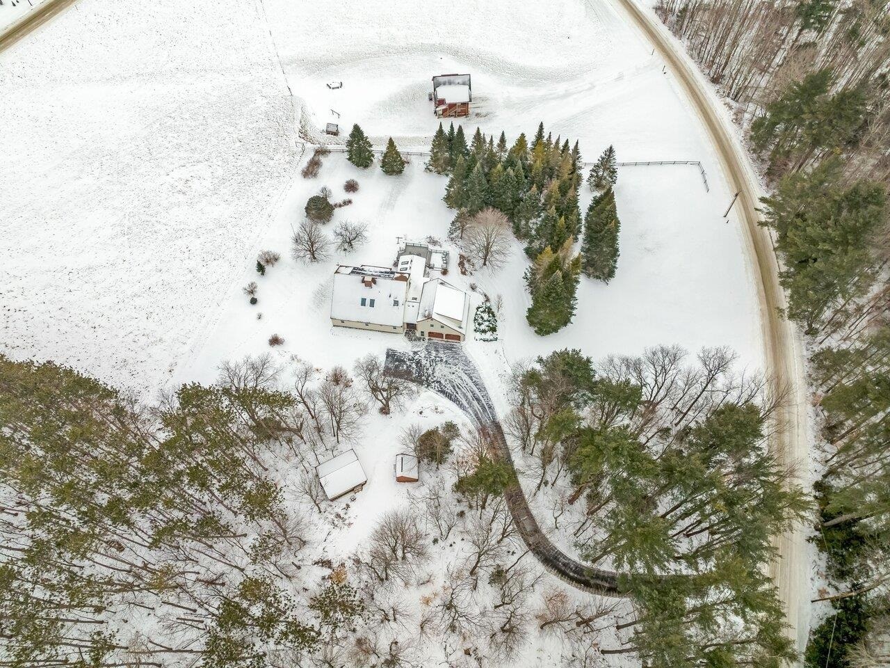 Property Photo: 250 Mayo Road VT 05462