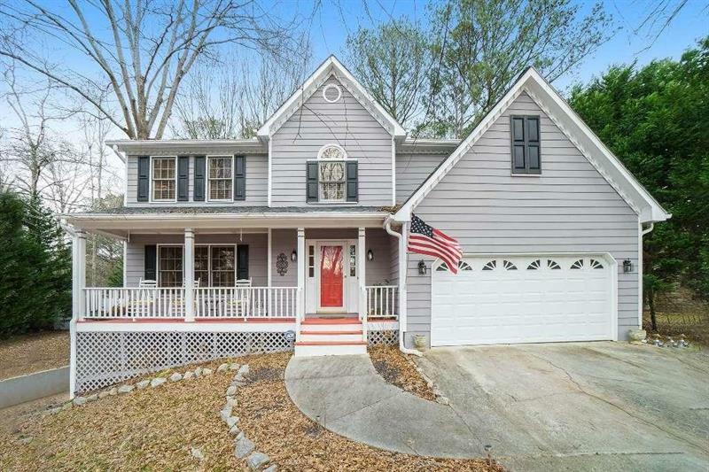 Property Photo: 2950 Riverbend Drive GA 30078