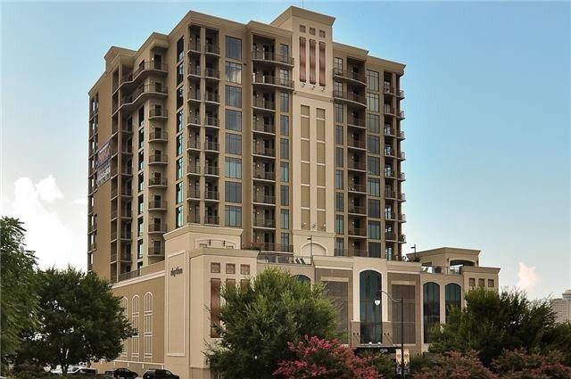 Property Photo: 1510 Demonbreun St 607 TN 37203