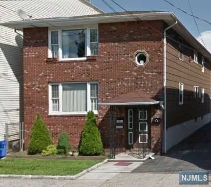 Property Photo:  124 Clinton Place 1  NJ 07073 