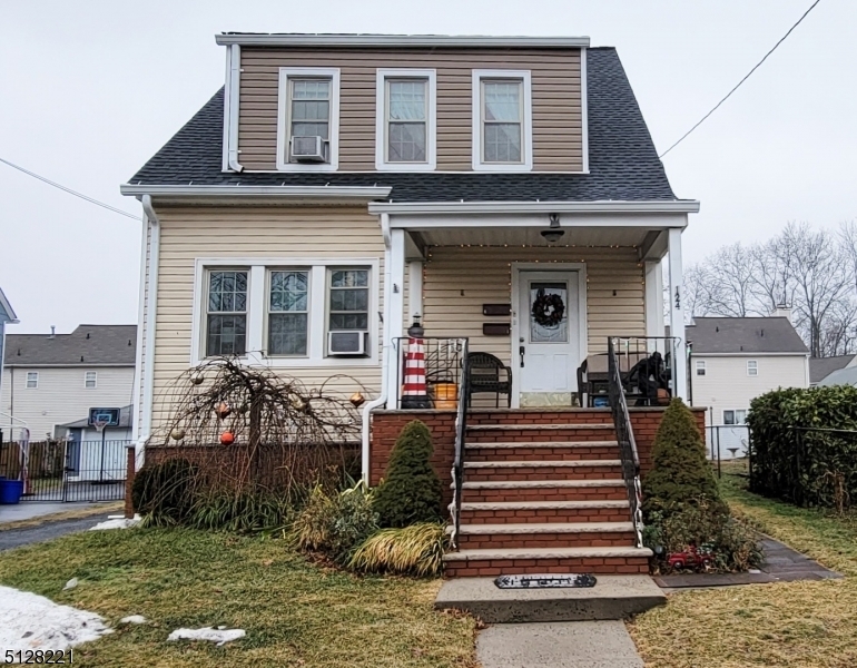 Property Photo:  124 Prospect Ave  NJ 08812 