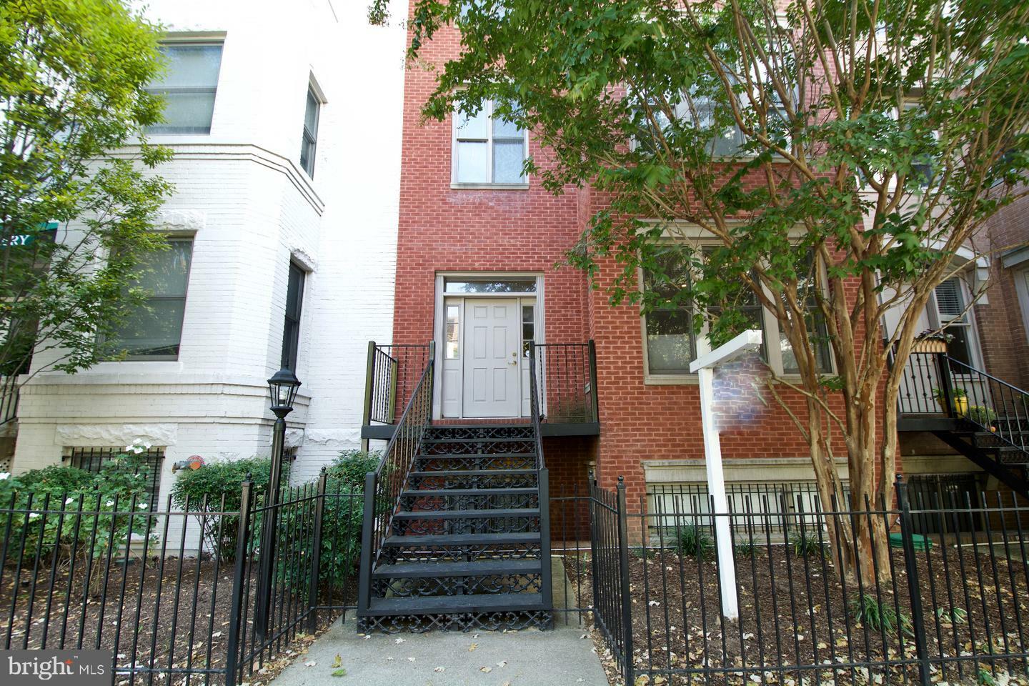 Property Photo:  1229 12th Street NW 103  DC 20005 