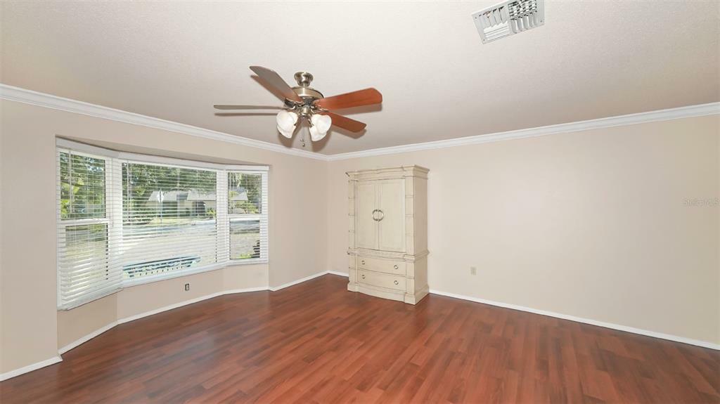 Property Photo: 3460 Gladstone Street FL 34231