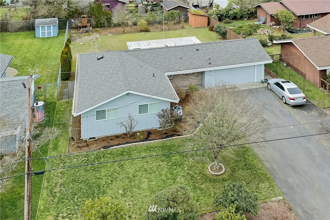 Property Photo:  2452 Pine Tree Drive SE  WA 98366 