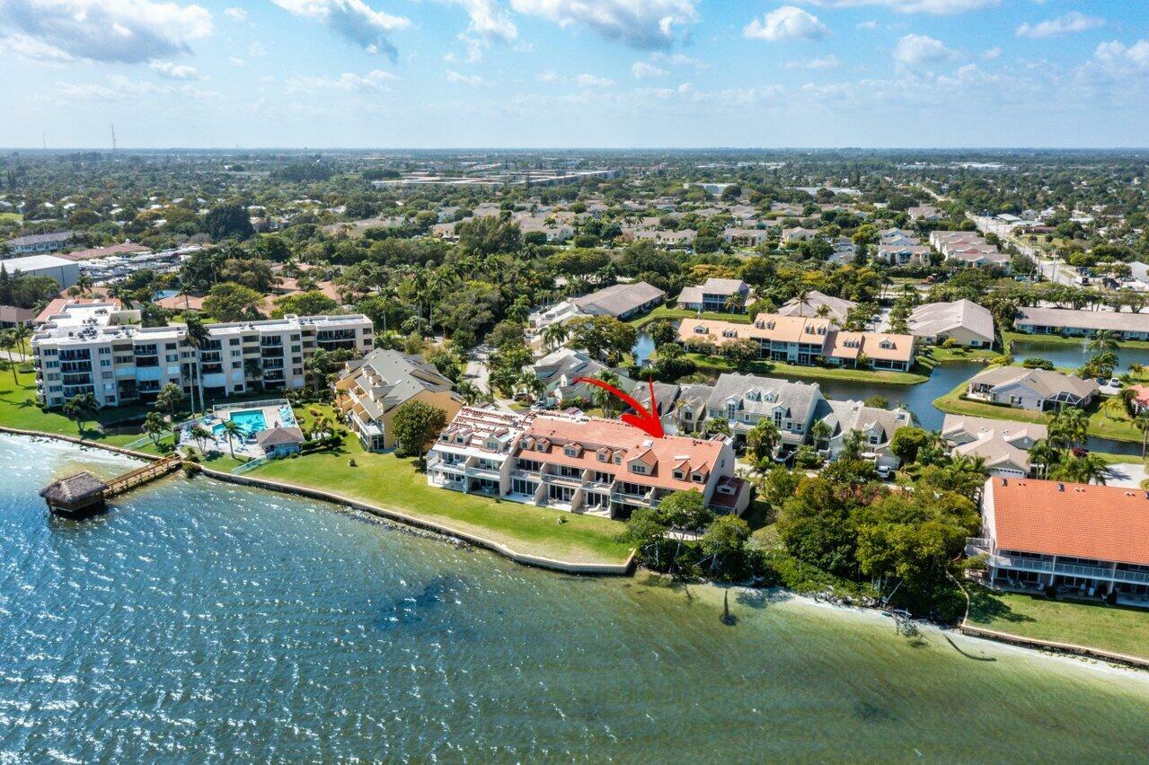 Property Photo: 64 N Lakeshore Drive FL 33462