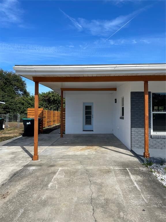 Property Photo: 3627 E Kaley Avenue FL 32812