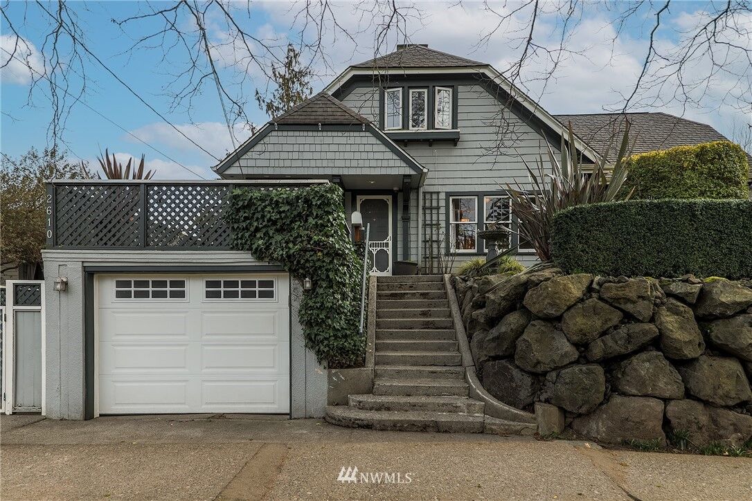 Property Photo: 2610 34th Avenue W WA 98199