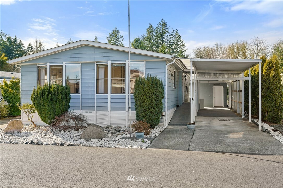 Property Photo:  1111 Archwood Drive SW 235  WA 98502 