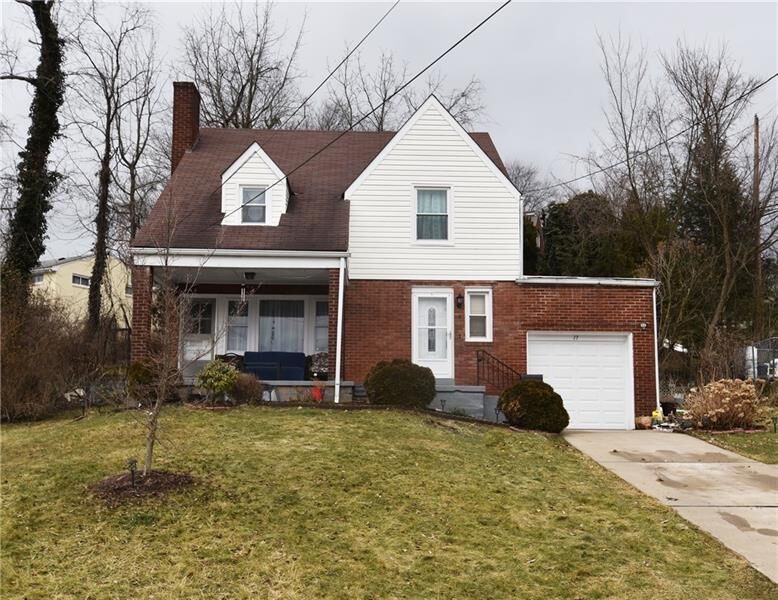 Property Photo:  17 Patton Dr  PA 15241 