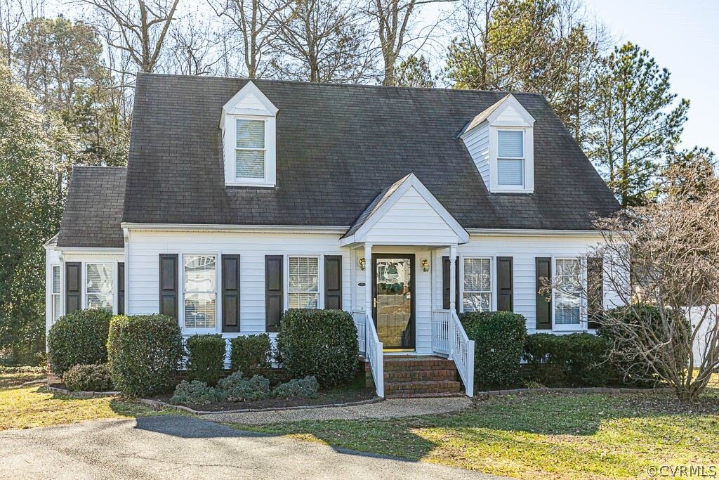Property Photo: 7513 Laurel Ridge Court VA 23060