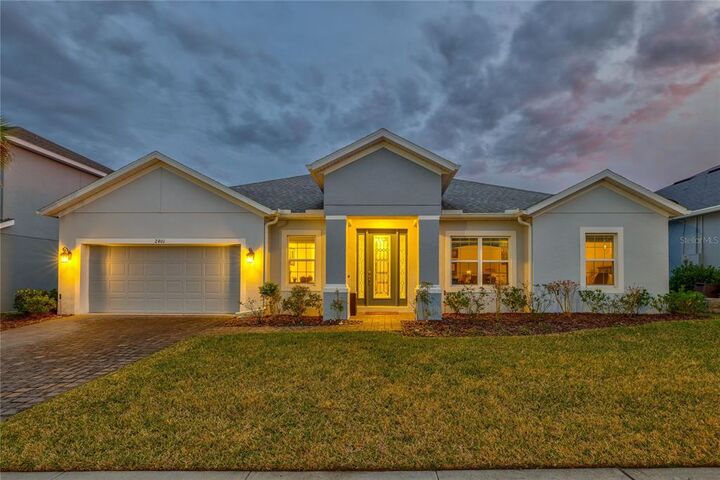 Property Photo: 2401 Ellaville Lane FL 32765