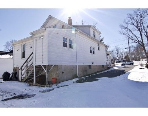 Property Photo: 66 Hill Ave CT 06492