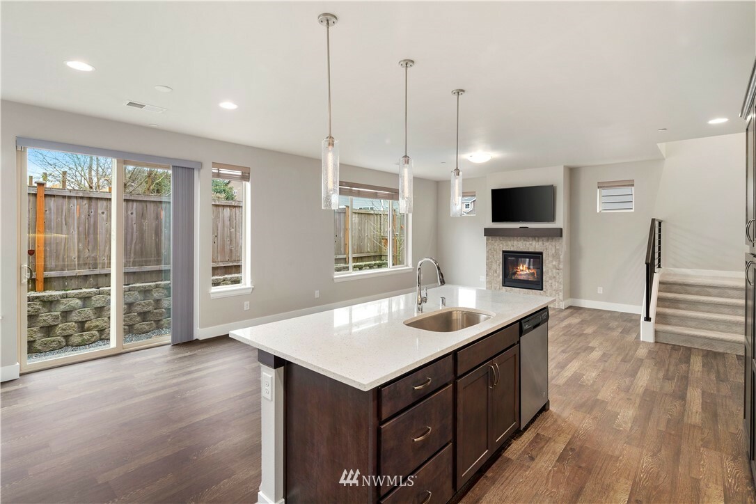 Property Photo: 14821 16th Avenue W WA 98087