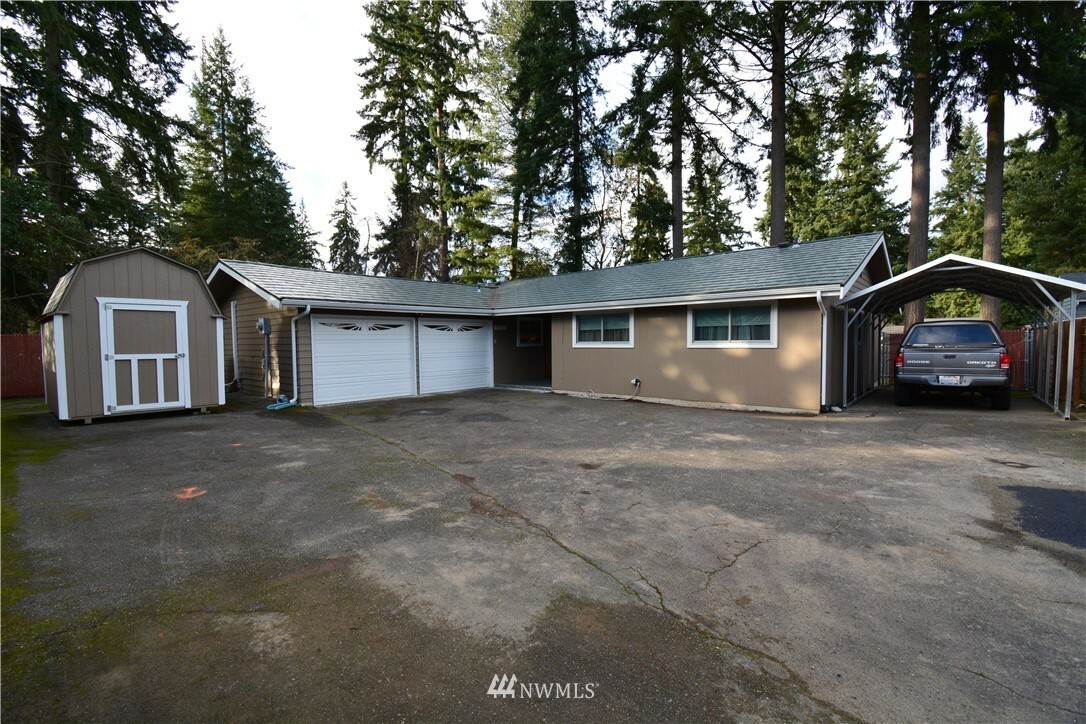 Property Photo: 19021 Firlands Way N WA 98133