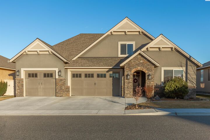 2348 Copperleaf St  Richland WA 99354-5013 photo
