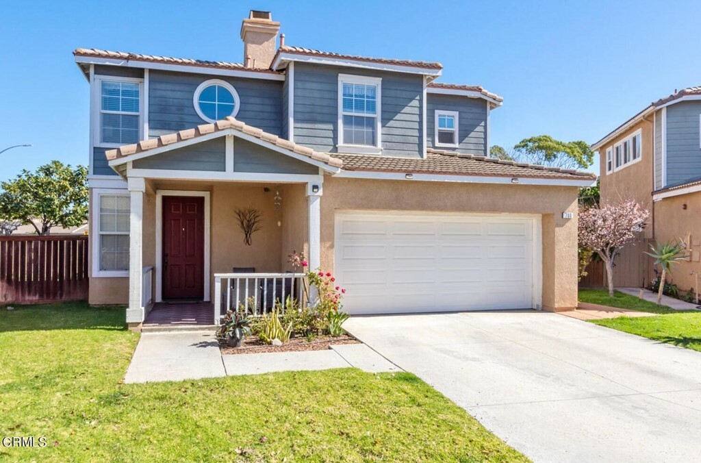 Property Photo:  700 Navigator Way  CA 93035 