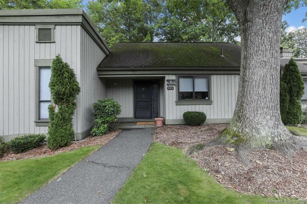 Property Photo:  906 Heritage Village A  CT 06488 