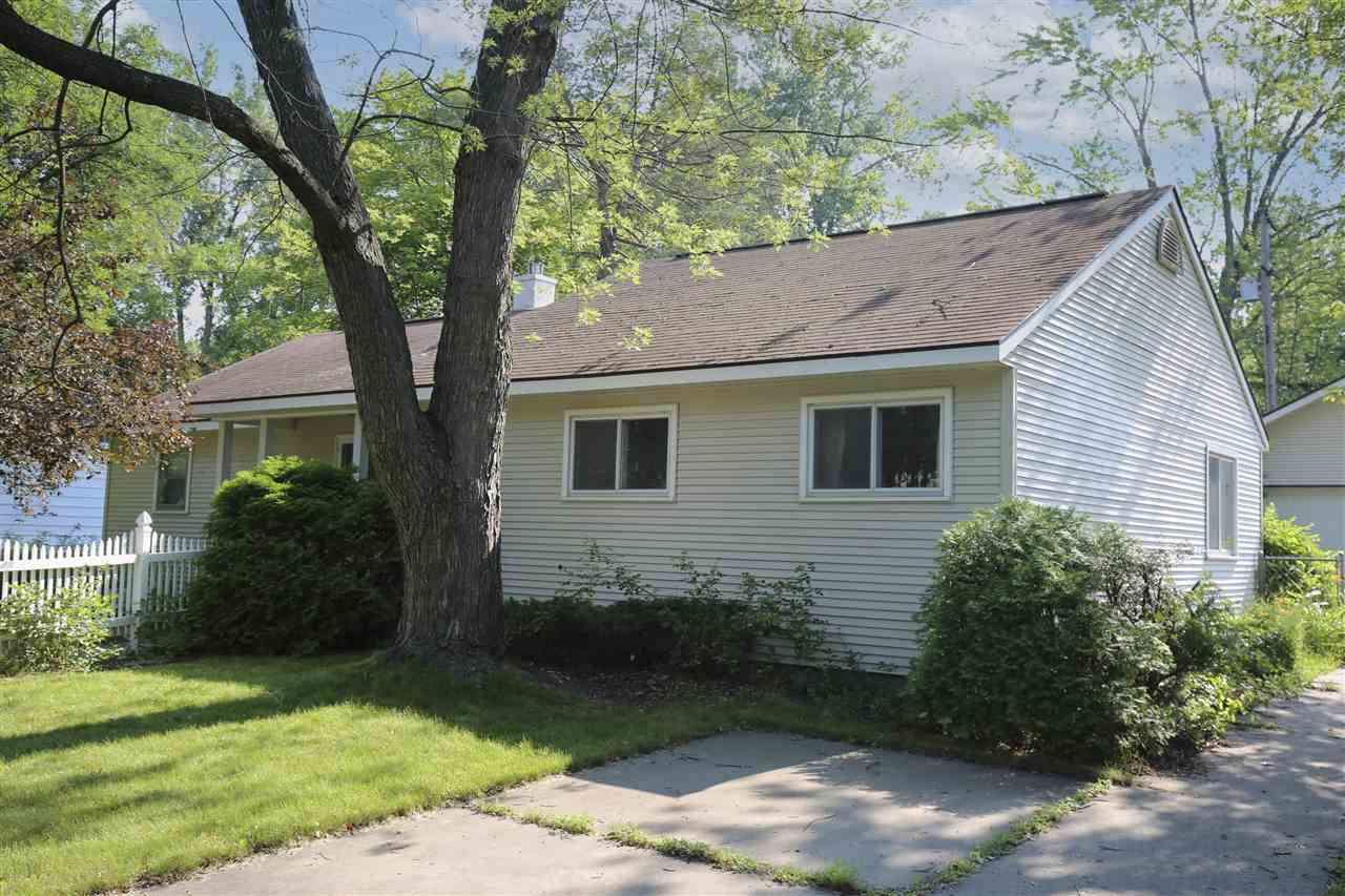 Property Photo:  3606 Lancaster  MI 48642 