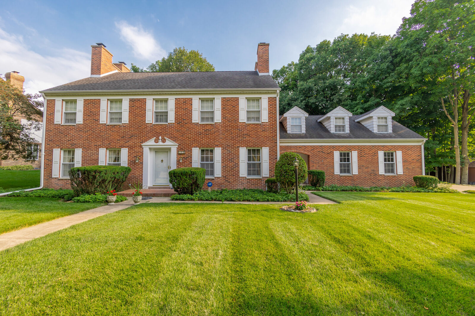 Property Photo:  314 Greenwood North  IL 60115 